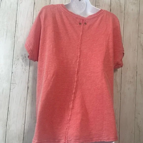 We The Free Linen Blend Over Size V-Neck Tee Extra Small - Picture 3 of 5